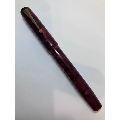 7 - Vintage CONWAY STEWART FOUNTAIN PEN  ‘No 480’ . Large 14 CARAT GOLD NIB. Burgundy marble finish. Ple... 