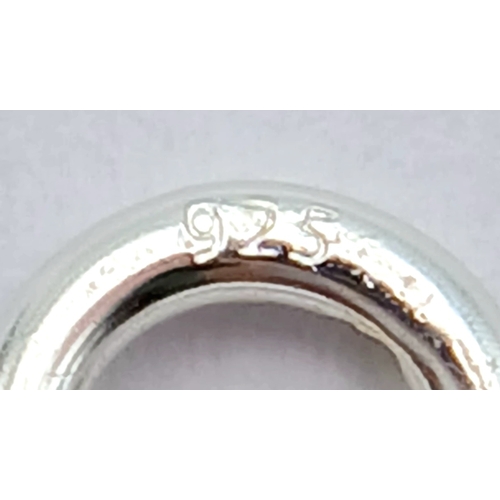 1189 - A PAIR OF STERLING SILVER NECKLACES WITH INITIAL E PENDANTS. ONE IS STONE SET. TOTAL WEIGHT 2.5G. A/... 