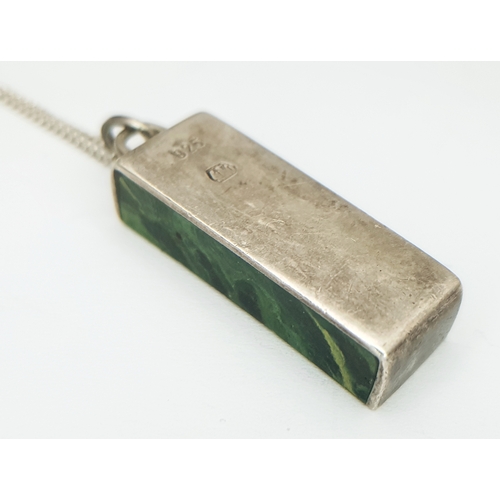 49 - A vintage 925 silver banded Agate pendant on a silver necklace. Total weight 8.3G. Total length 46cm... 