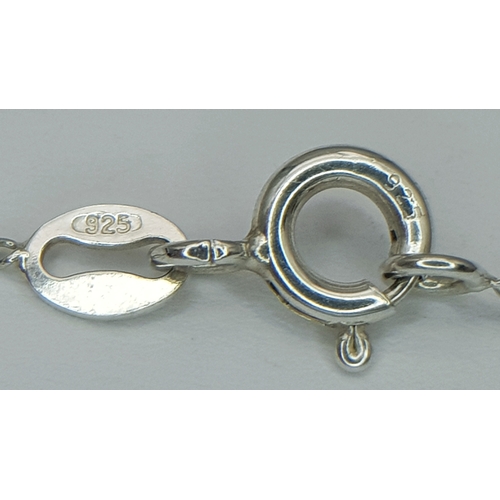 49 - A vintage 925 silver banded Agate pendant on a silver necklace. Total weight 8.3G. Total length 46cm... 