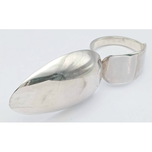 133 - Antique SILVER CADDY SPOON. Clear Hallmark for Hayne and Cater, London 1843. Incredible condition. P... 