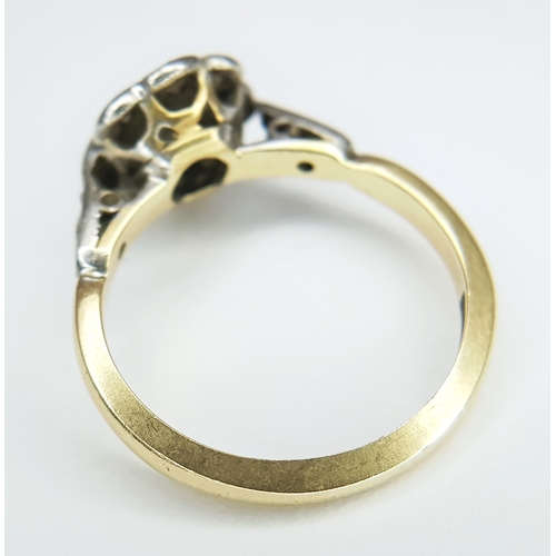 178 - AN 18K YELLOW GOLD AND PLATINUM, ANTIQUE, DIAMOND SET, CLUSTER RING. TOTAL WEIGHT 2.5G, SIZE I. SC 9... 
