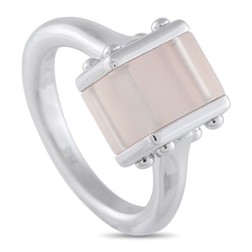1713 - A Louis Vuitton 18K White Gold Rose Quartz Ring. Rectangular Rose Quartz is mounted at the center of... 