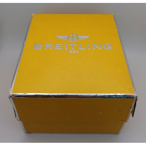 19 - A Breitling Windrider Wings Two-Tone Gents Watch. Model B10350. Stainless steel bracelet and case - ... 