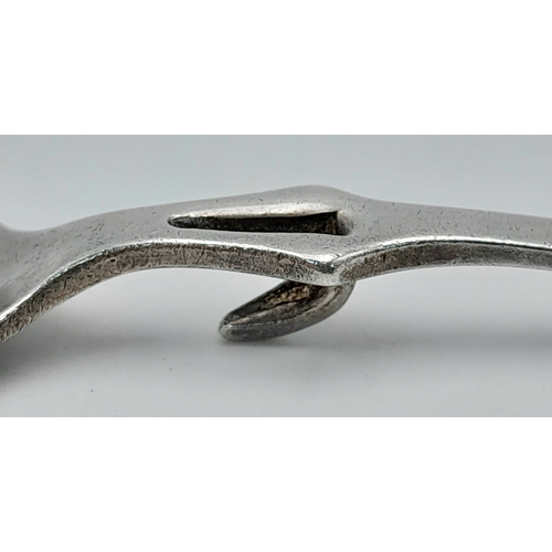 595 - Antique SOLID SILVER HONEY SPOON. Clear Hallmark for Roberts and Belk, Sheffield 1922. Approx 29 Gra... 