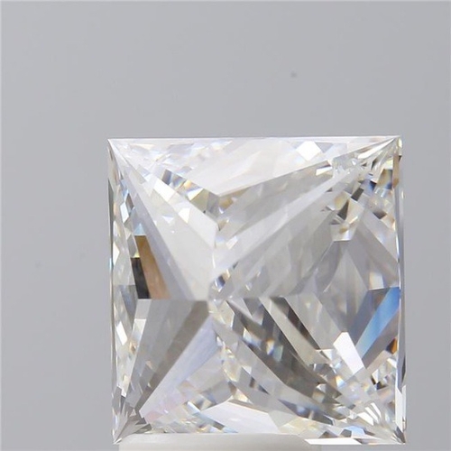 57 - A 4.52ct Princess Cut Lab-Grown Diamond. Colour E, clarity VS2. IGI certified. Cert no: LG764676830.... 