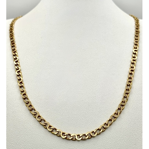 22 - A 9K Yellow Gold Curb Link Chain Necklace. 44cm. 12.75g.
