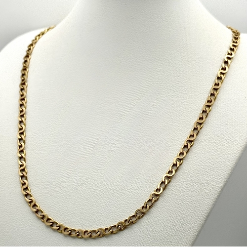 22 - A 9K Yellow Gold Curb Link Chain Necklace. 44cm. 12.75g.