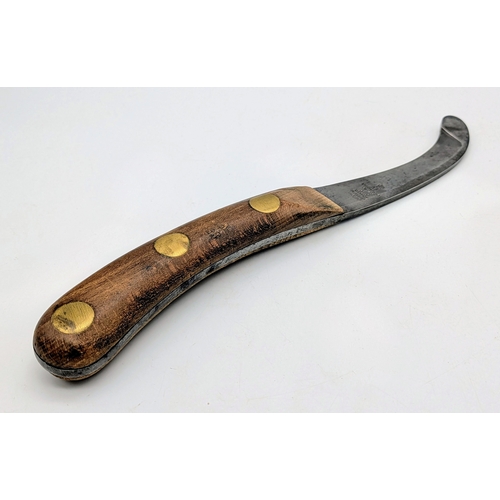 570 - WW2 Air Ministry Marked Parachute Release Knife in leather Scabbard. UK Mainland Shipping Only