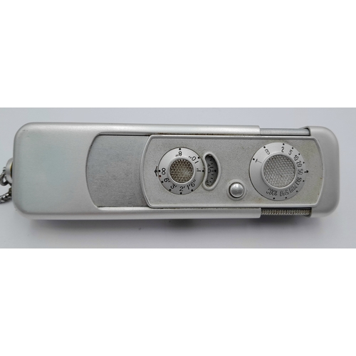 591 - Cold War Period Minox Sub Miniature Spy Camera. Working. Recently serviced.