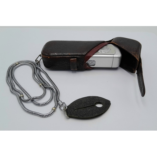 591 - Cold War Period Minox Sub Miniature Spy Camera. Working. Recently serviced.