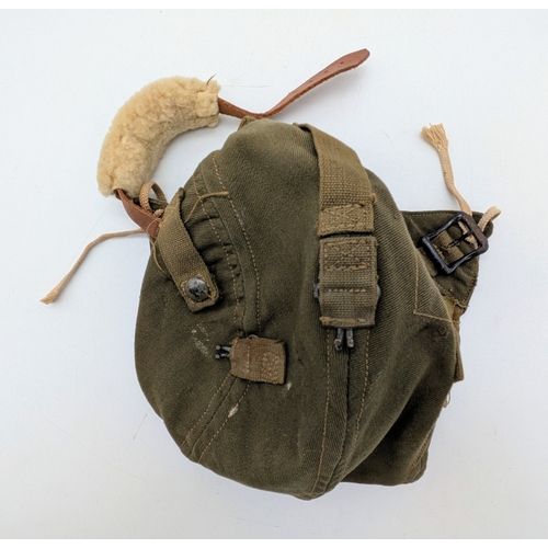 556 - WW2 USAAF A9 Tropical Flying Helmet Size Large. With original sheep’s wool on the ear pockets and ch... 