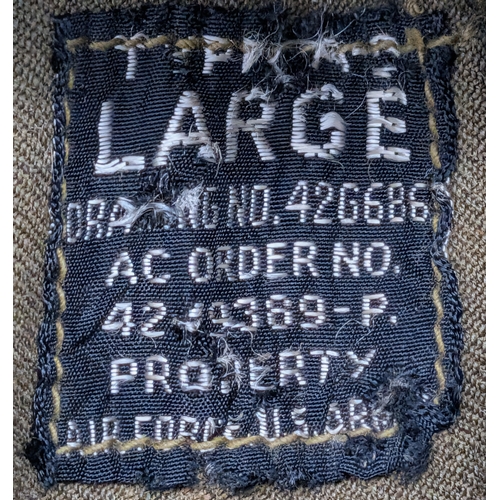 556 - WW2 USAAF A9 Tropical Flying Helmet Size Large. With original sheep’s wool on the ear pockets and ch... 
