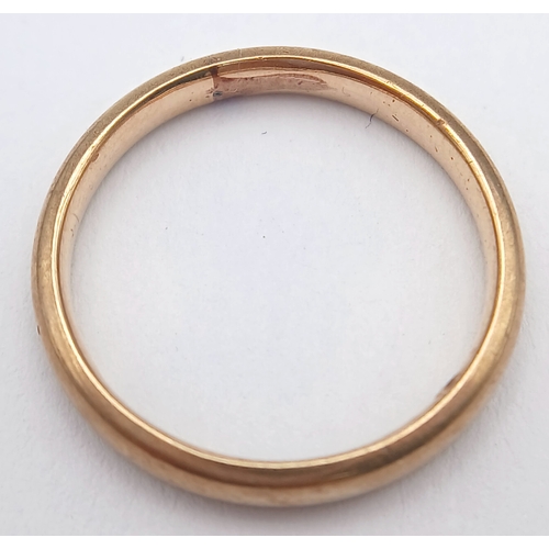 582 - A 9K Yellow Gold Hallmarked Band Ring. Size N. 2.3g.