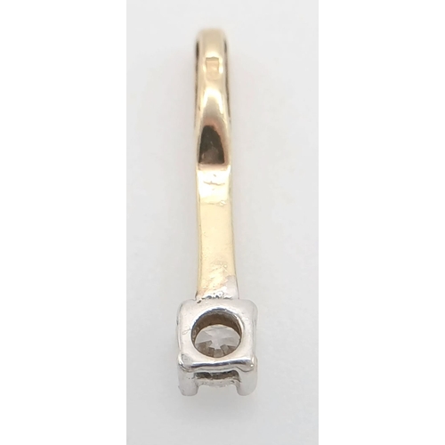 550 - A Vibrant 9k Yellow Gold (Tests as) Cubic Zirconia Solitaire Bar Pendant. 1.5cm Length. Set with a 3... 