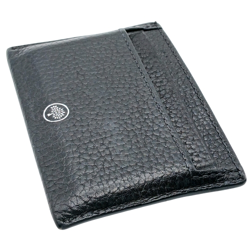 586 - A Mulberry Black Classic Grain Leather Card Holder. Size approx: 10.5cm x 7.7cm. Ref: 28006