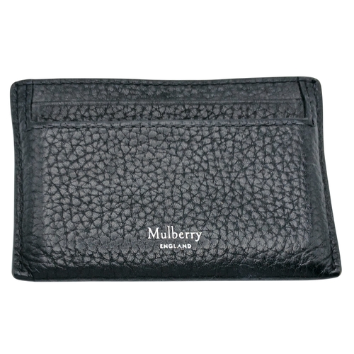 586 - A Mulberry Black Classic Grain Leather Card Holder. Size approx: 10.5cm x 7.7cm. Ref: 28006