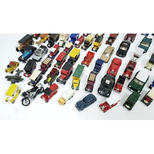 1213 - A box of loose die cast toy cars. Various makes and scales.