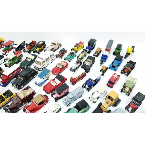 1213 - A box of loose die cast toy cars. Various makes and scales.