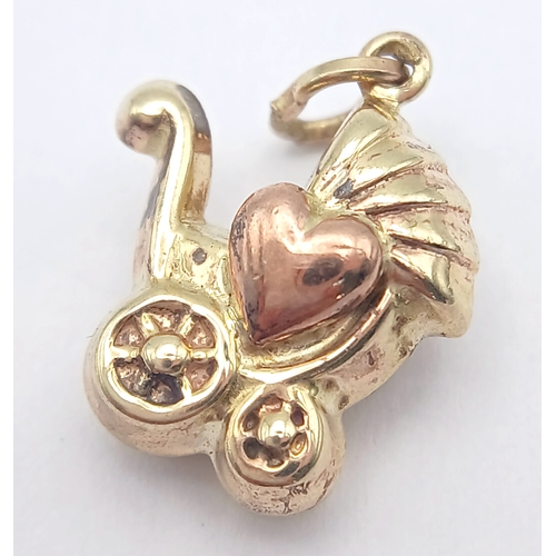 475 - A 9K YELLOW GOLD, PRAM CHARM / PENDANT, WITH A ROSE GOLD HEART ON EACH SIDE. 1.7G. SC 2017