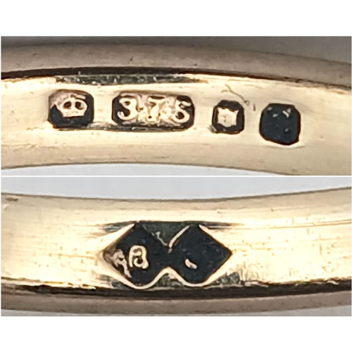 36 - A 9K GOLD RING WITH A CLUSTER OF OPAL AND SAPPHIRES.    2.9fms    size T
