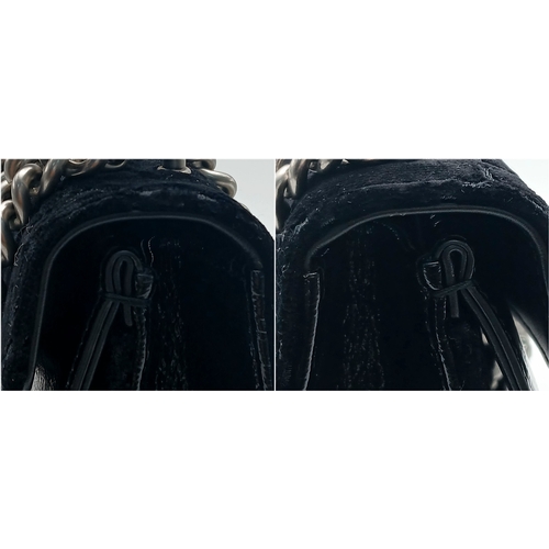 2 - A Gucci Velvet GG Monogram Dionysus Shoulder Bag. Black GG monogram velvet exterior with black paten... 