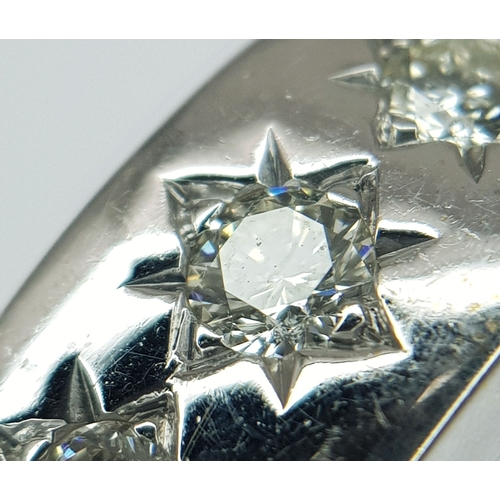 41 - AN 18K WHITE GOLD, DIAMOND 3 STONE RING. GYPSY SET. 0.40CTW. 6.8G, SIZE P/Q. SC 7045