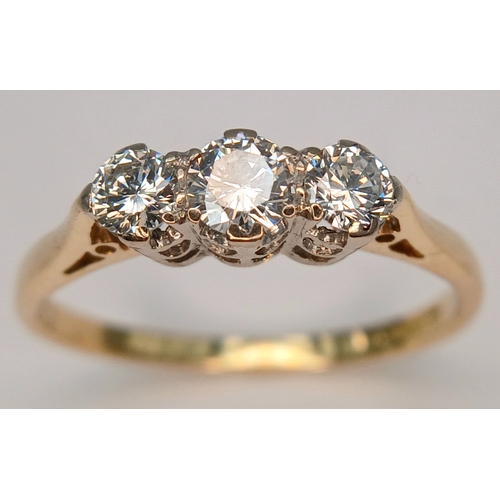 36 - AN 18K YELLOW GOLD, 3 STONE DIAMOND RING. 0.40CTW. 2G, SIZE K. SPSA 7002