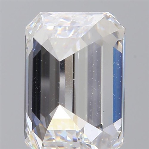 37 - A 2.03ct Emerald Cut Lab-Grown Diamond. Colour D, clarity VS1. IGI certified. Cert no: LG729532188. ... 