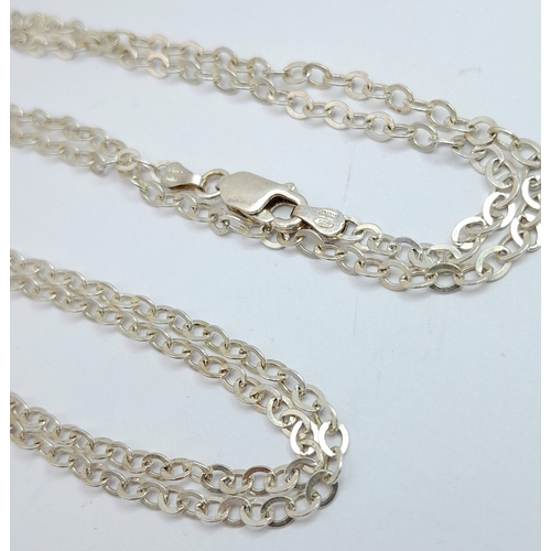 10 - A 925 Sterling Silver large jasper Stone Set Pendant Necklace - 78cm length. The necklace is fitted ... 