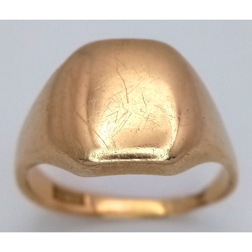25 - A Vintage 18K Gold (tests as) Signet Ring. Band is misshapen at rear. 10g.