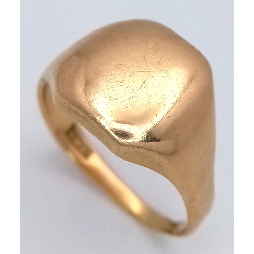 25 - A Vintage 18K Gold (tests as) Signet Ring. Band is misshapen at rear. 10g.