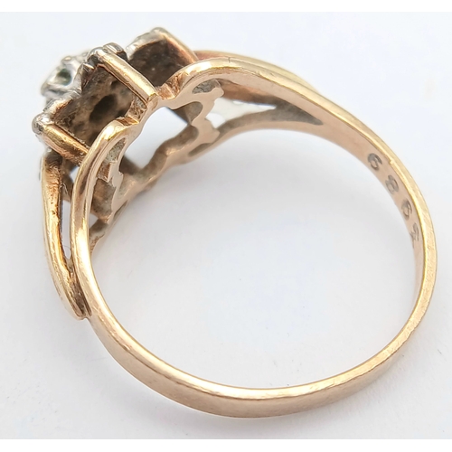 21 - Beautiful Vintage 9 CARAT GOLD RING with DIAMONDS SET IN PLATINUM in Floral Formation. 2.6 Grams. Si... 