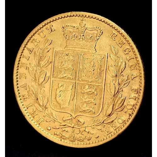 40 - AN 1869, QUEEN VICTORIA, YOUNG HEAD, SHIELD BACK, DIE NUMBER 2, FULL SOVEREIGN COIN. 22K GOLD.  C 10... 