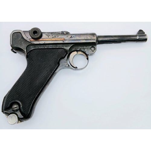 896 - A 1941 WW2 German Nazi Mauser Luger P08 Semi-Automatic Pistol. 4 inch barrel length with a 9mm calib... 