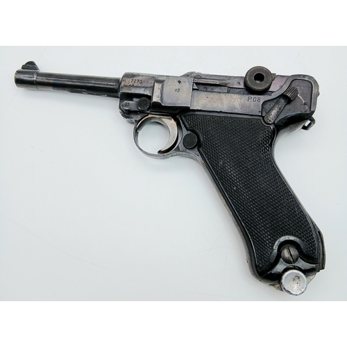 896 - A 1941 WW2 German Nazi Mauser Luger P08 Semi-Automatic Pistol. 4 inch barrel length with a 9mm calib... 
