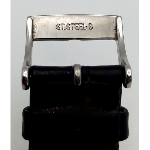 31 - A Rare Seiko Mother Of Pearl and Diamond Chronograph Quartz Ladies Watch. Model 7T62-OEMO. Black lea... 