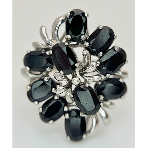 66 - A 14k white gold spinel cluster ring, 5.3g total weight, ring size O. Ref: 2668I.