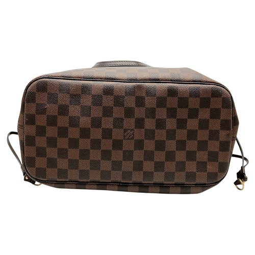 19 - A Louis Vuitton Damier Ebene 'Neverfull' Tote Bag. Brown Damier Ebene coated canvas exterior with go... 