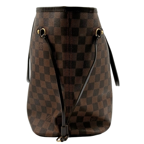 19 - A Louis Vuitton Damier Ebene 'Neverfull' Tote Bag. Brown Damier Ebene coated canvas exterior with go... 