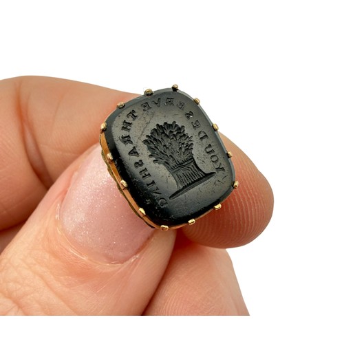 143 - Antique 'You Deserve a Thrashing' Intaglio Seal Fob. Weighing 3.20g. Very good condition.