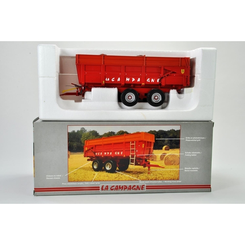 145 - Universal Hobbies 1/32 Diecast Model Farm Issue comprising La Campagne Trailer, appears Generally Ve... 