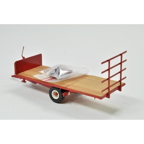 185 - Dad's Tractors 1/32 Model Farm Issue comprising Petit Flatbed Trailer with platform extension and we... 