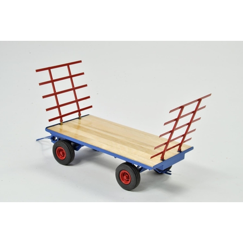 186 - Dad's Tractors 1/32 Model Farm Issue comprising 4 Wheel Flatbed Trailer with ladders.  Excellent and... 