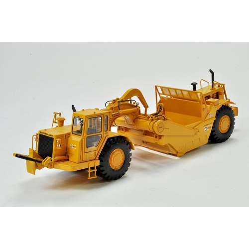 494 - Classic Construction Models (CCM) 1/48 Diecast Construction issue comprising CAT 637E Wheel-Tractor ... 