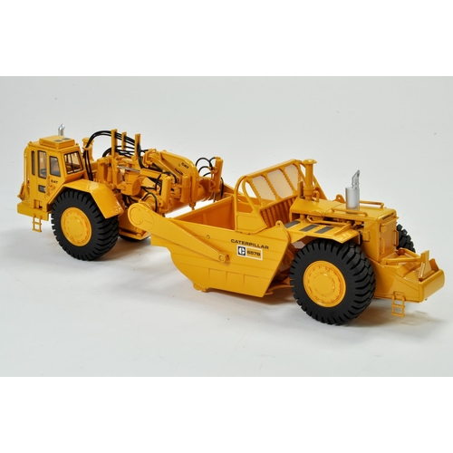 495 - Classic Construction Models (CCM) 1/48 Diecast Construction issue comprising CAT 657B Wheel-Tractor ... 