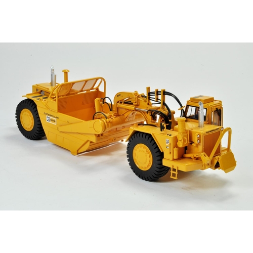 495 - Classic Construction Models (CCM) 1/48 Diecast Construction issue comprising CAT 657B Wheel-Tractor ... 