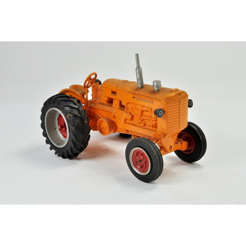 522 - Cottonwood Acres 1/16 Model Farm Issue comprising Minneapolis Moline Tractor.  Hard to find Model, a... 