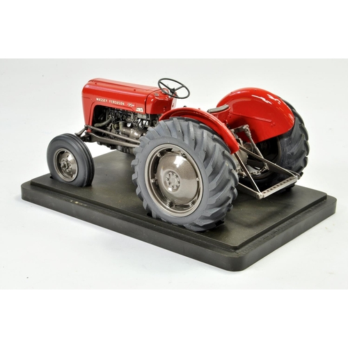 524 - G & M Farm Models 1/16 Model Farm Issue comprising No.03005 Massey Ferguson 35 Tractor. Appears Exce... 