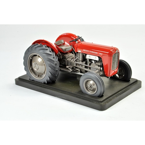 524 - G & M Farm Models 1/16 Model Farm Issue comprising No.03005 Massey Ferguson 35 Tractor. Appears Exce... 